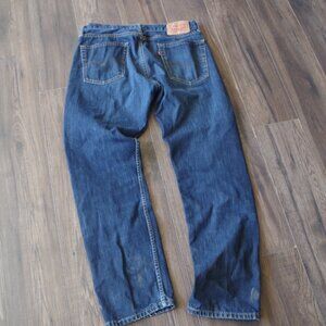Women's Levi Jeans 100% cotton 513s